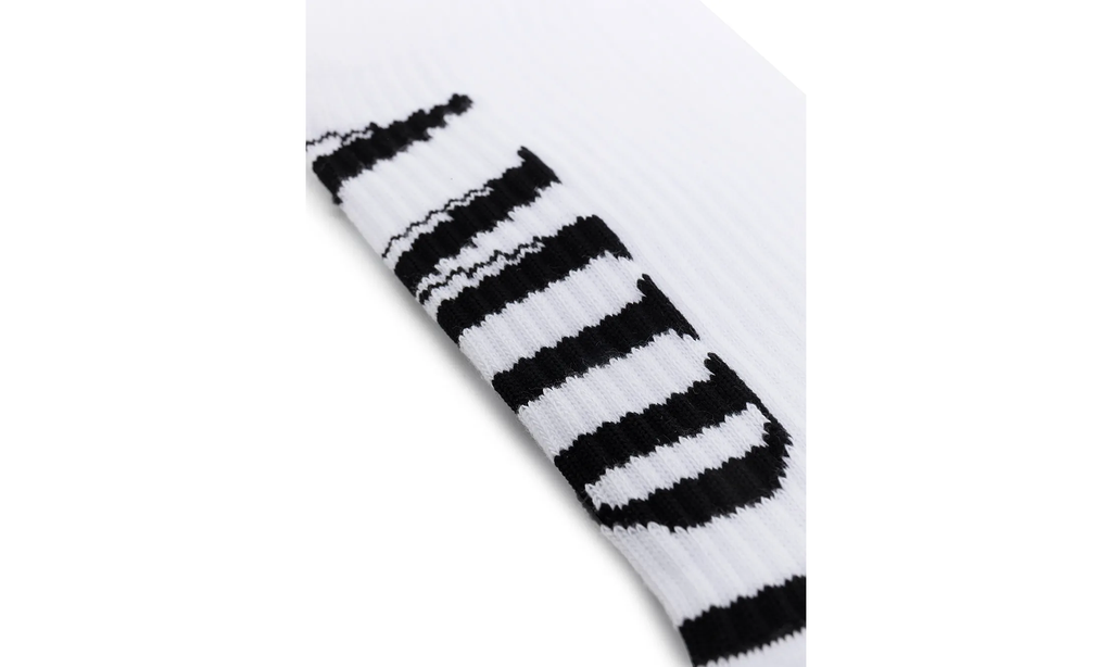 Vertical Logo Socks "White / Black" PF22MHR002 111